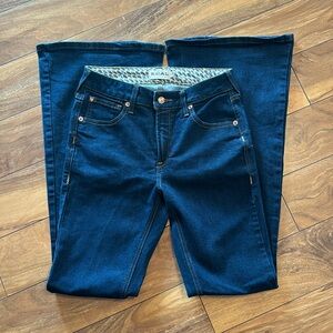 Ariat Women’s Real Shelby